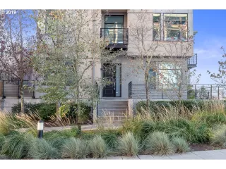 Photo #1: 19452390 Listing