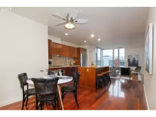 Photo #4: 19462695 Listing