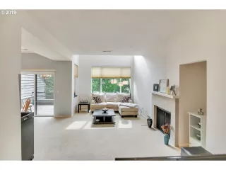 Photo #1: 19466747 Listing