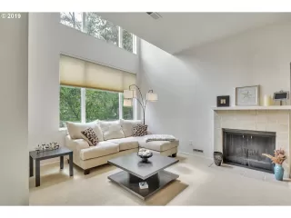 Photo #2: 19466747 Listing