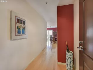 Photo #3: 19468989 Listing