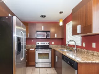 Photo #6: 19472428 Listing 