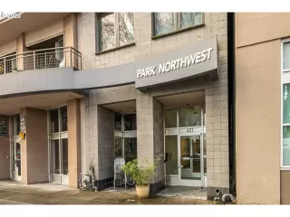 Photo #1: 19475624 Listing