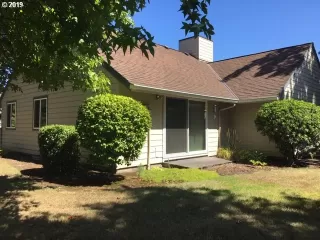 Photo #1: 19478239 Listing