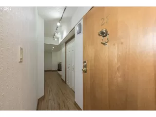Photo #4: 19485845 Listing 