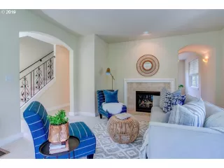 Photo #5: 19494260 Listing 