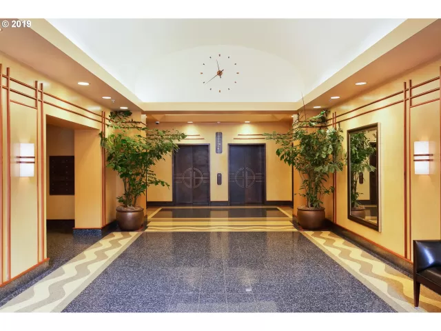 MLS: 19497091 Condo For Sale