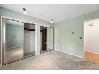 Photo #5: 195006594 Listing