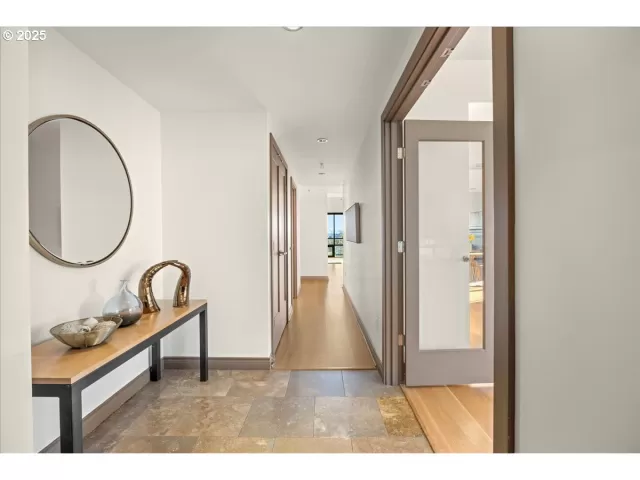 MLS: 195202823 Condo For Sale