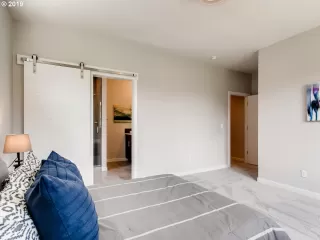 Photo #6: 19520995 Listing 