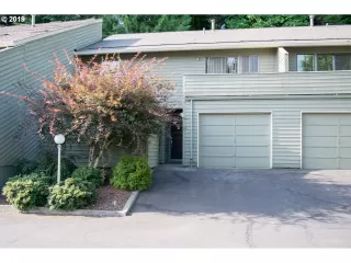 More Details about MLS # 19523666 : 4704 SW CALDEW ST B