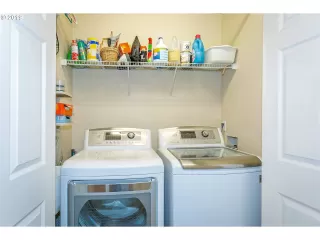 Photo #6: 19524820 Listing