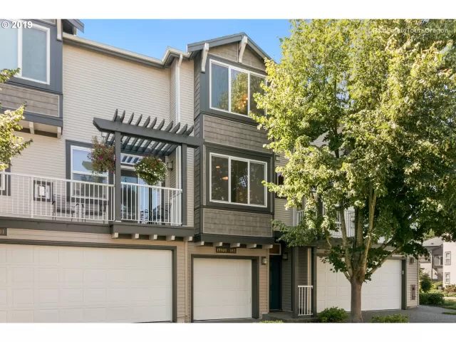 MLS: 19524928 Condo For Sale