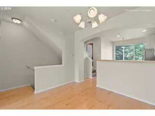 Photo #4: 19524928 Listing 