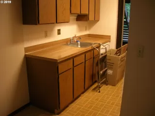 Photo #3: 19525231 Listing