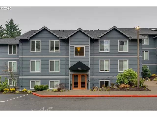 MLS: 19527726 Condo For Sale