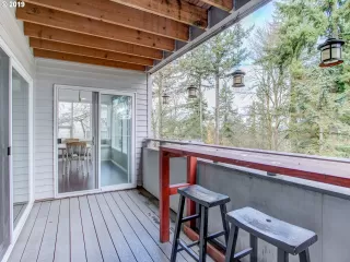 Photo #1: 19532502 Listing