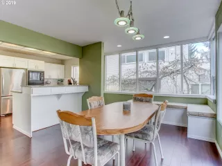 Photo #2: 19532502 Listing