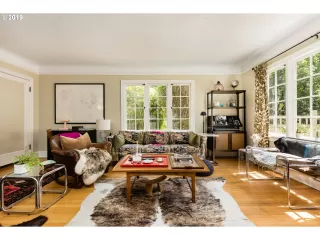 Photo #2: 19534857 Listing