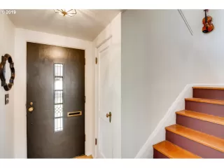 Photo #2: 19540890 Listing