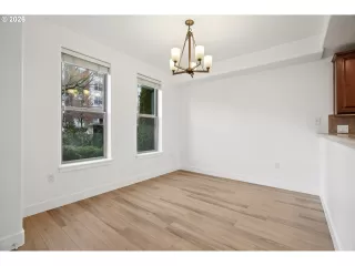 Photo #4: 195549082 Listing 