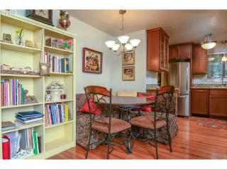 Photo #3: 19570169 Listing