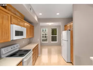 Photo #1: 19573275 Listing 