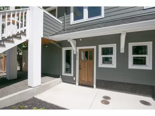 Photo #1: 19577968 Listing