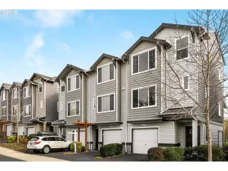 Photo #1: 19578936 Listing