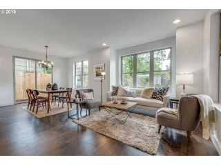 Photo #3: 19585714 Listing 