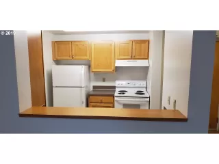 Photo #4: 19590880 Listing