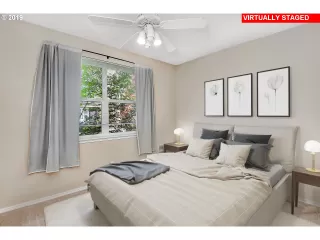 Photo #5: 19599648 Listing