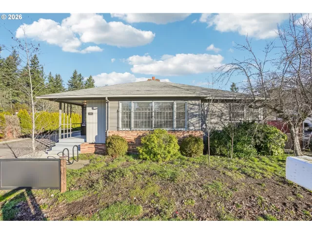 MLS: 196035535 Condo For Sale