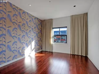 Photo #2: 19604848 Listing