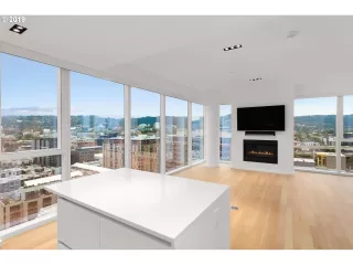 Photo #6: 19612499 Listing