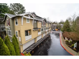 Photo #1: 19612657 Listing 