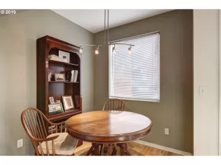 Photo #5: 19618990 Listing 