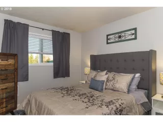 Photo #2: 19625959 Listing 