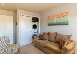Photo #4: 19625959 Listing 