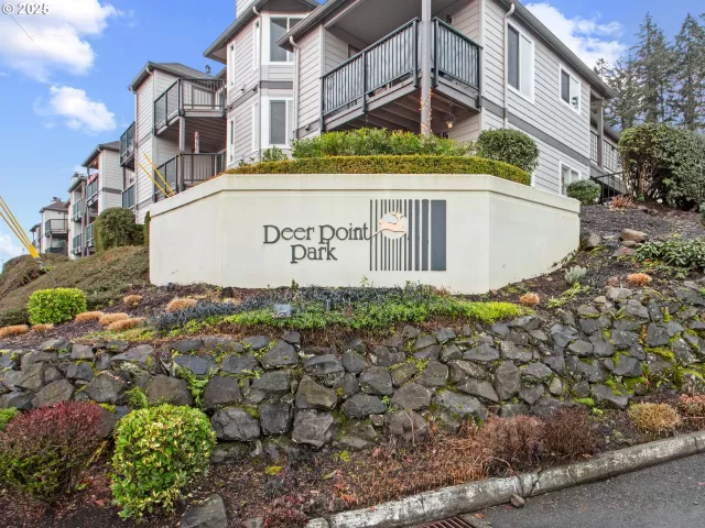 MLS: 196334017 Condo For Sale