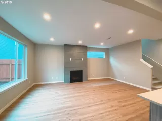 Photo #6: 19638019 Listing 