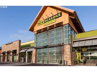 Photo #4: 19641400 Listing