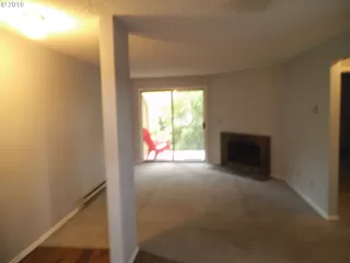 Photo #1: 19641525 Listing