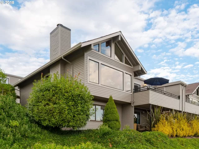 MLS: 19643352 Condo For Sale