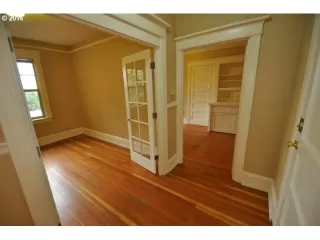 Photo #2: 19646871 Listing