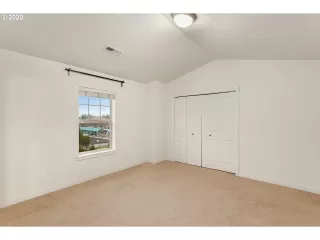 Photo #4: 19650632 Listing 