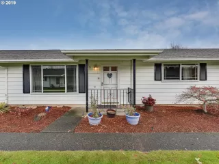 Photo #2: 19652442 Listing