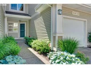 Photo #1: 196594158 Listing