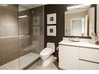 Photo #3: 19665648 Listing