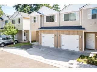 Photo #3: 19669660 Listing